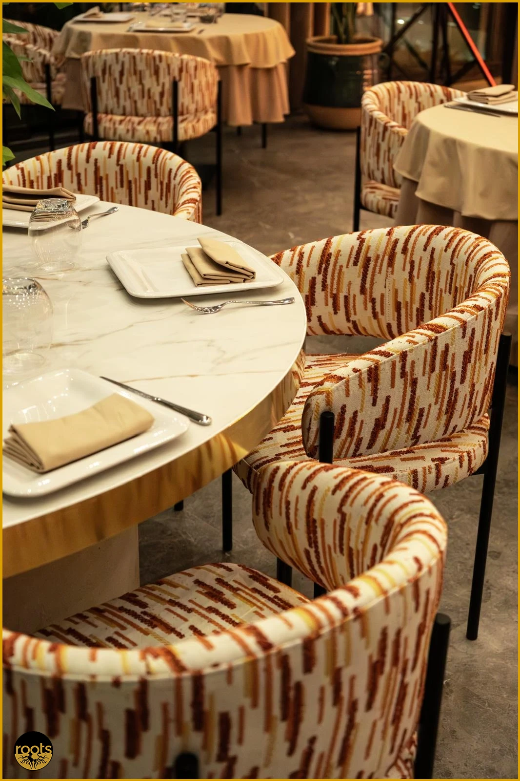 İlgi Çekici Bir Restoran Dekorasyonu İçin Uygulamanız Gereken 16 Fikir