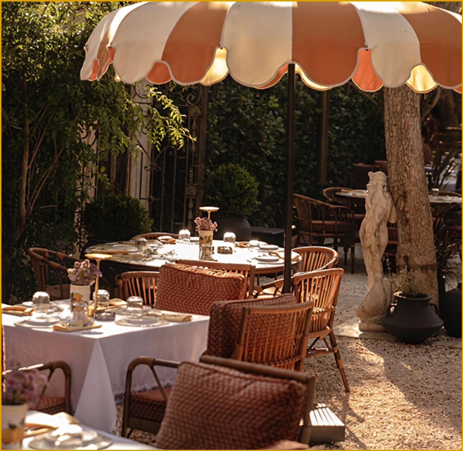 Otel Mobilyasında Lüks Görünüm Nasıl Elde Edilir?